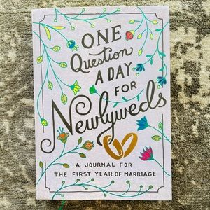 Newlyweds Journal - 365+ pages